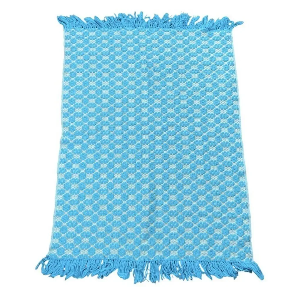 RARE Vintage 1960s Light Blue Fringe Double Daisy Throw Blanket 50x33 BEAUTIFUL